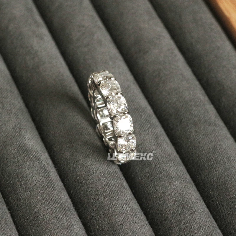 Кольцо LETMEXC с муассанитом, 5 мм, полная дрель, цвет D, VVS1, модное и супер блестящее
Кольцо LETMEXC с муассанитом, 5 мм, полная дрель, цвет D, VVS1, модное и супер блестящее
