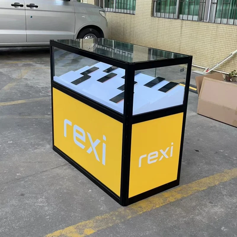 custom,Factory Made Mobile Phone Glass Showcase Cell phone Display Showcase Mobile Phone Shop Counter Design
custom,Factory Made Mobile Phone Glass Showcase Cell phone Display Showcase Mobile Phone Shop Counter Design