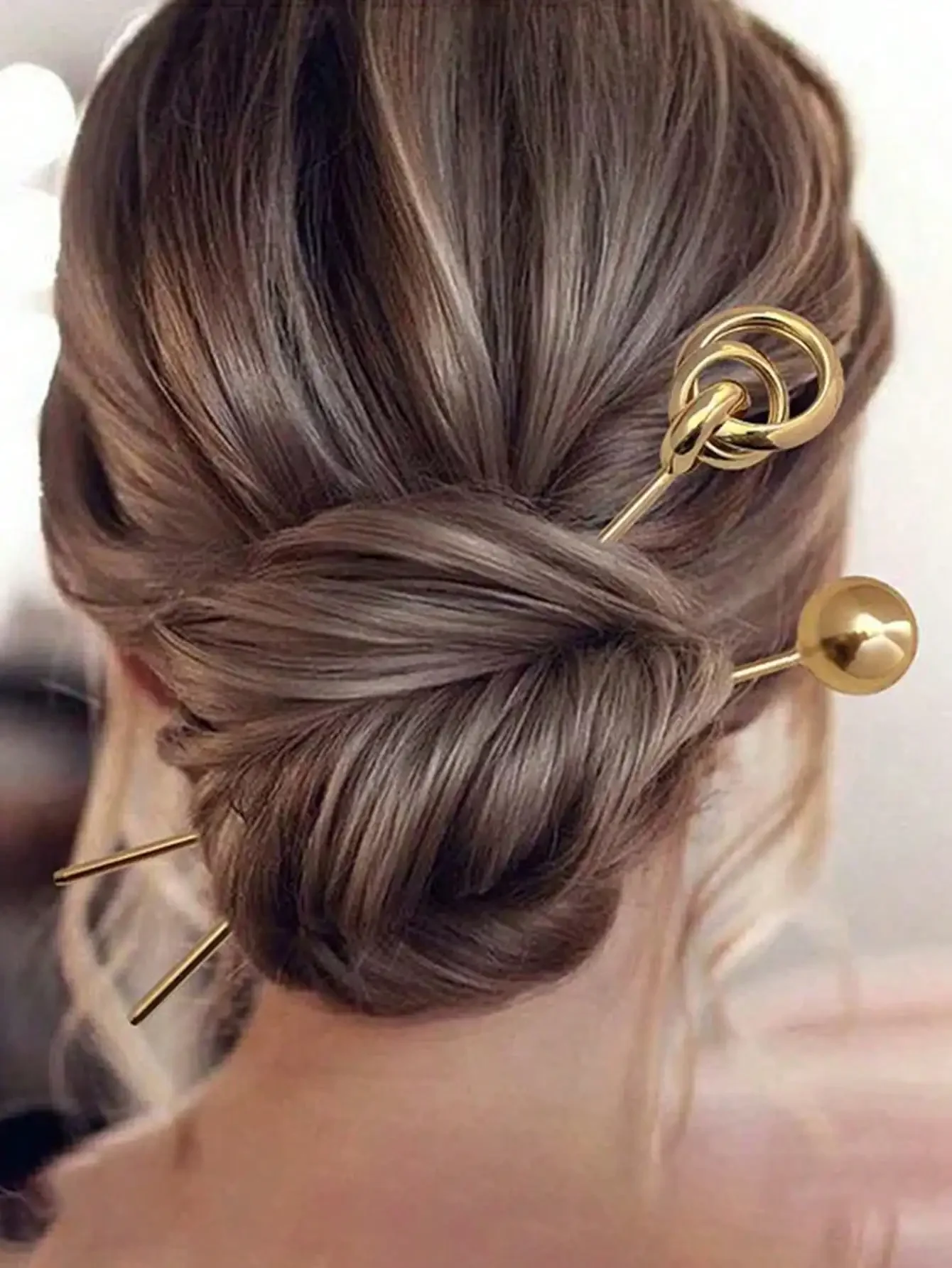 2pcs Simple Metal Hairpin Hair Pin Bun Headpiece Women's Hair Accessories Hair Bun Maker Hair Styling Pins
2pcs Simple Metal Hairpin Hair Pin Bun Headpiece Women's Hair Accessories Hair Bun Maker Hair Styling Pins