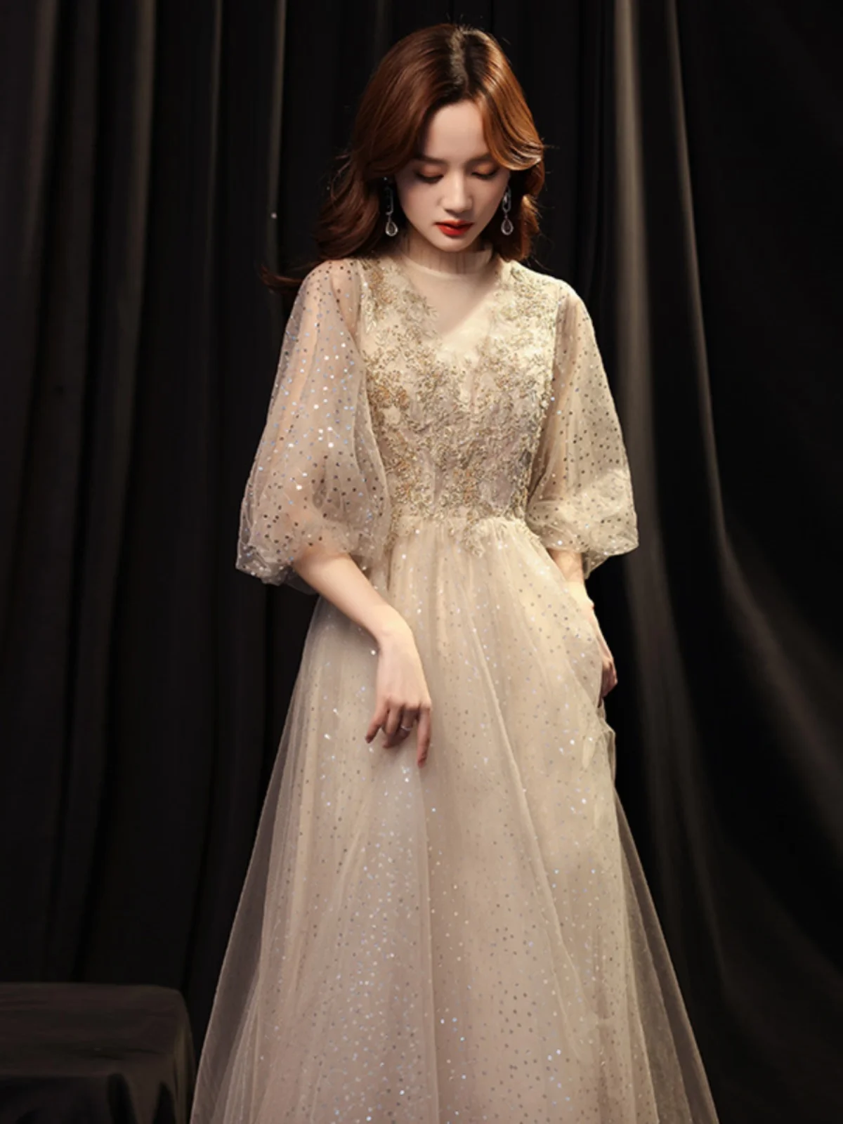 Champagne Color Evening Gown Women's 2026 New Banquet Host Luxury Small ence High-end Birthday Adult Ceremony Princ Skirt
Champagne Color Evening Gown Women's 2026 New Banquet Host Luxury Small ence High-end Birthday Adult Ceremony Princ Skirt