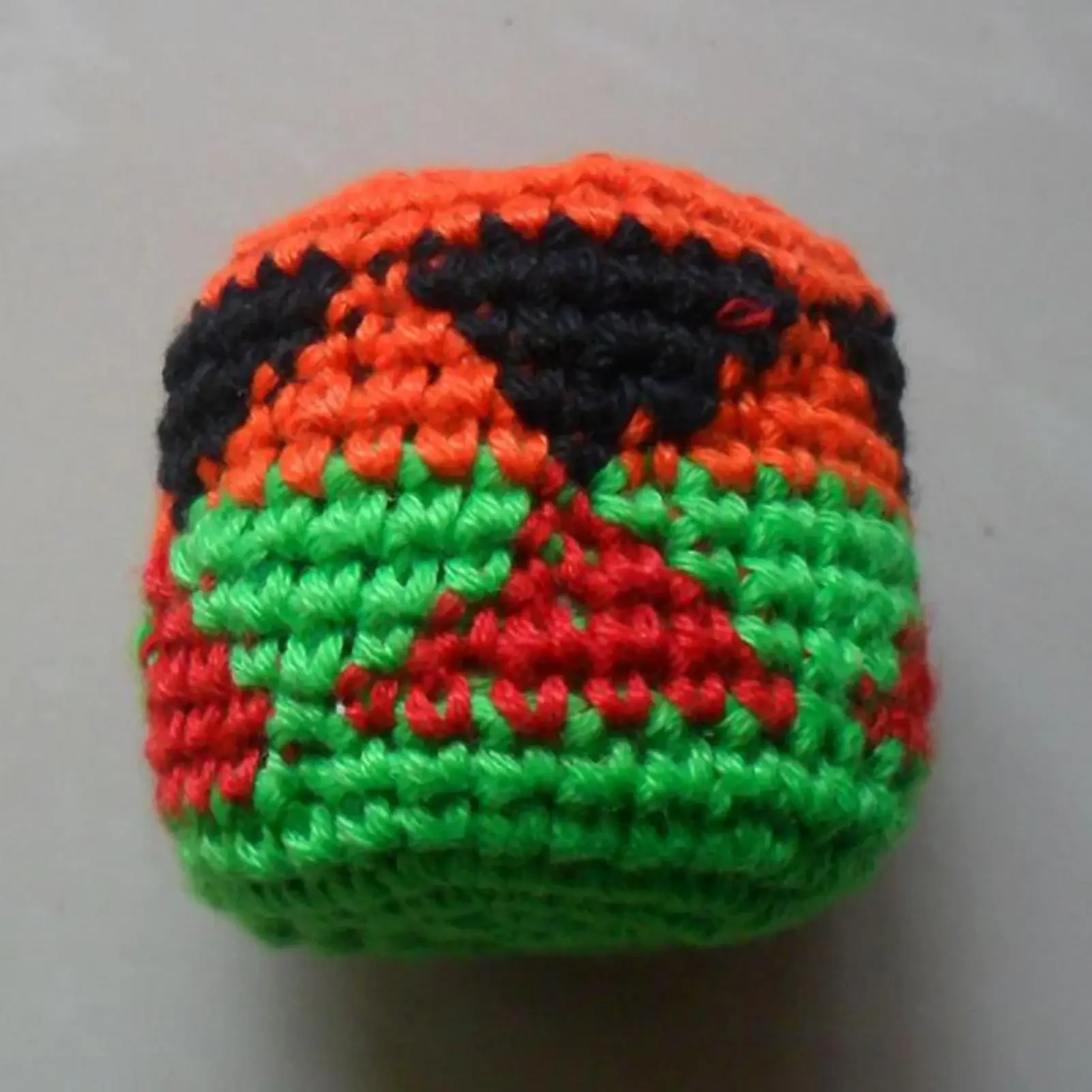 Knitted Footbag Sack Interactive Handmade Juggling Balls Handwoven Toss Footbag For Boys Girls Child Teens Family Parks Garden
Knitted Footbag Sack Interactive Handmade Juggling Balls Handwoven Toss Footbag For Boys Girls Child Teens Family Parks Garden