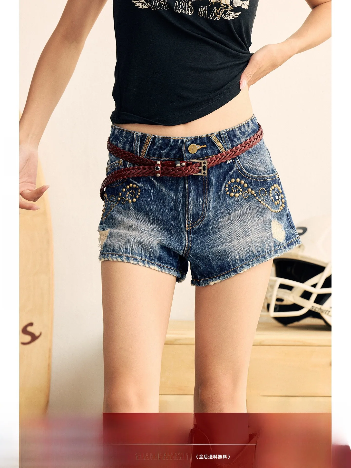 BeerBro Summer Music Festival Short Jeans Low Waist Rivet Glue Rhinestone Washed mid Low Waist Denim Shorts Women's Fashion
BeerBro Summer Music Festival Short Jeans Low Waist Rivet Glue Rhinestone Washed mid Low Waist Denim Shorts Women's Fashion