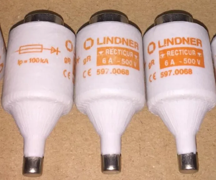 Fuses: LINDNER DIIGR50V6 E214065 / DIIGR50V2 Z212542 / DIIGR50V4 K213058 / DIIGR50V10 M214578 / DIIGR50V16 T215090
Fuses: LINDNER DIIGR50V6 E214065 / DIIGR50V2 Z212542 / DIIGR50V4 K213058 / DIIGR50V10 M214578 / DIIGR50V16 T215090