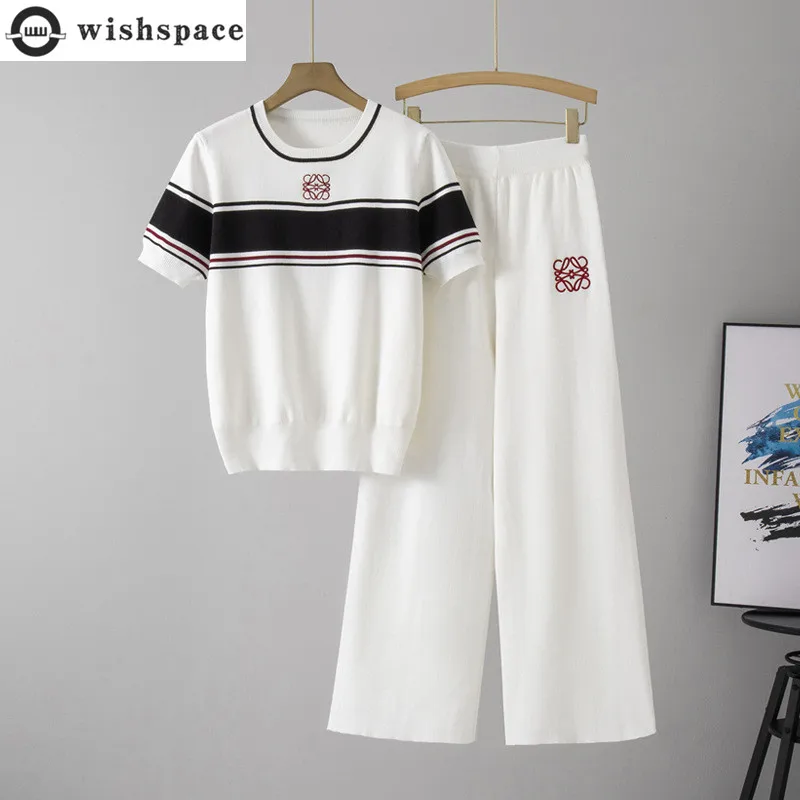 Fashion Women's Set Spring and Summer New Striped Knitted Sweater Short Sleeve Top Casual Wide Leg Pants Two Piece Set
Fashion Women's Set Spring and Summer New Striped Knitted Sweater Short Sleeve Top Casual Wide Leg Pants Two Piece Set