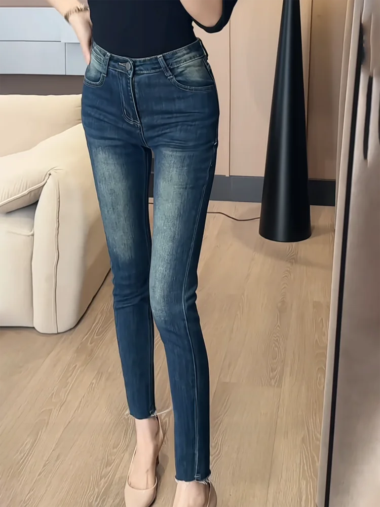 High Waist Retro Grey Blue Denim Pants Women's Wide Hip Elastic Nine Points Tightening Slimming Butt Lifting Slim Fit Jeans
High Waist Retro Grey Blue Denim Pants Women's Wide Hip Elastic Nine Points Tightening Slimming Butt Lifting Slim Fit Jeans