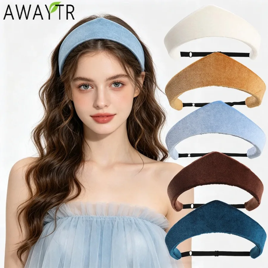 AWAYTR Silky Velvet Sponge Kokoshnik Elastic Hairband Fashion Fabric Hair Bands Hoop Braided Headband Girls Valentine's Headwear
AWAYTR Silky Velvet Sponge Kokoshnik Elastic Hairband Fashion Fabric Hair Bands Hoop Braided Headband Girls Valentine's Headwear