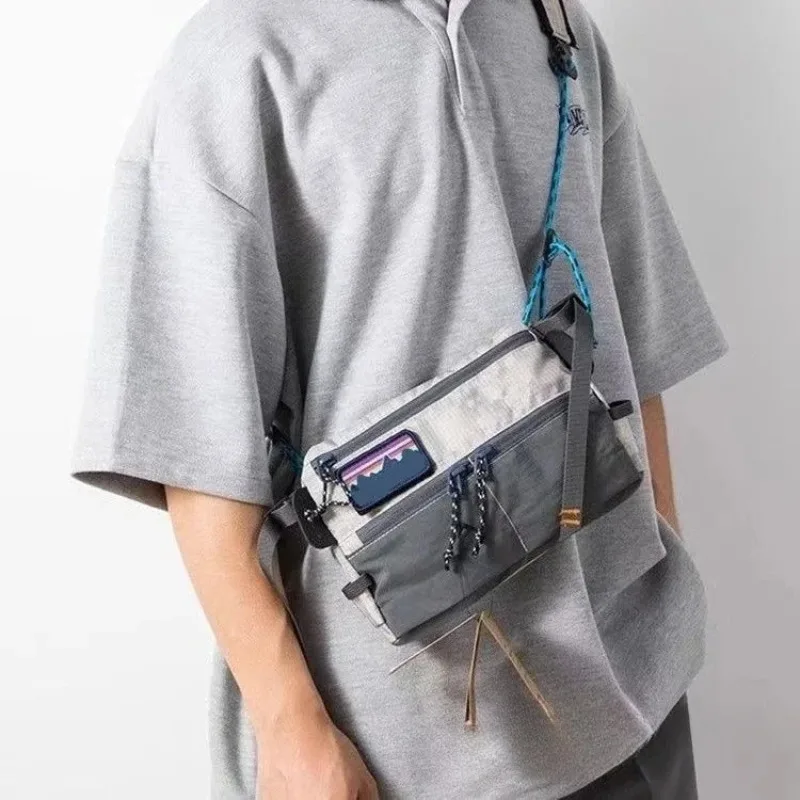 New Men's and Women's Sports Envelope Bag, Casual Fishing Crossbody Bag, Versatile Tower Shoulder Bag, Workwear Style Phone Bag
New Men's and Women's Sports Envelope Bag, Casual Fishing Crossbody Bag, Versatile Tower Shoulder Bag, Workwear Style Phone Bag