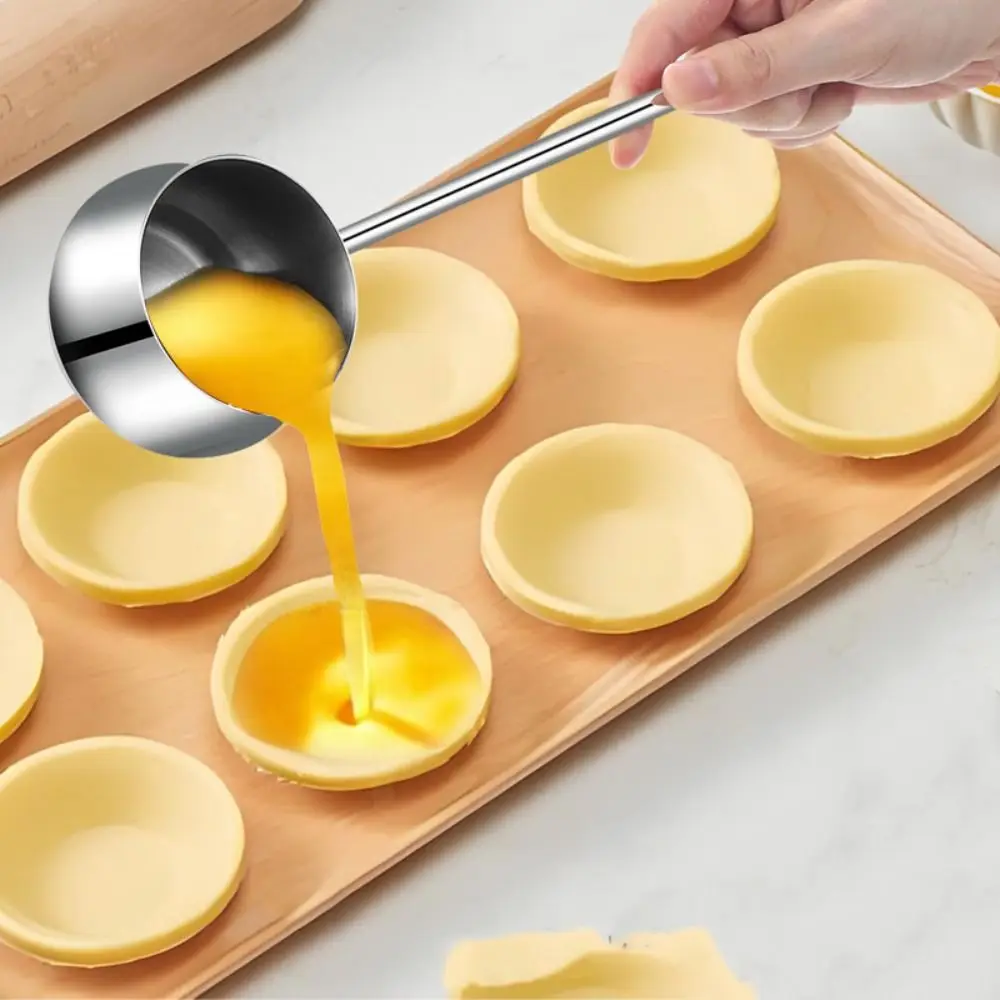 Stainless Steel Oil Splashing Small Pot Special Thickened Flat Bottomed Pan Multifunctional Long Handle Hot Oil Pan Soup
Stainless Steel Oil Splashing Small Pot Special Thickened Flat Bottomed Pan Multifunctional Long Handle Hot Oil Pan Soup