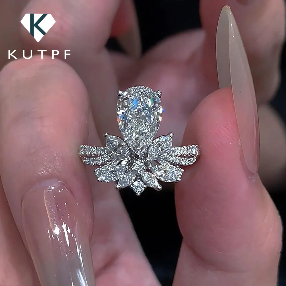 Crown Waterdrop Moissanite Engagement Ring for Women 2CT Pear Cut Lab Diamond Wedding Band with GRA S925 Silver Luxury Jewelry
Crown Waterdrop Moissanite Engagement Ring for Women 2CT Pear Cut Lab Diamond Wedding Band with GRA S925 Silver Luxury Jewelry