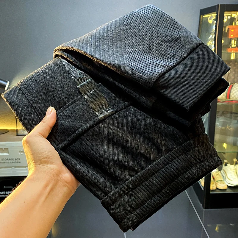2024 Autumn and Winter New Fashion Track Pants Men's High-End Affordable Luxury Trendy Patchwork Casual Loose Knitted Pants
2024 Autumn and Winter New Fashion Track Pants Men's High-End Affordable Luxury Trendy Patchwork Casual Loose Knitted Pants