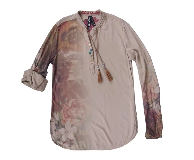 Foreign trade original single Spain new printed fashion V-neck long-sleeved shirt
Foreign trade original single Spain new printed fashion V-neck long-sleeved shirt