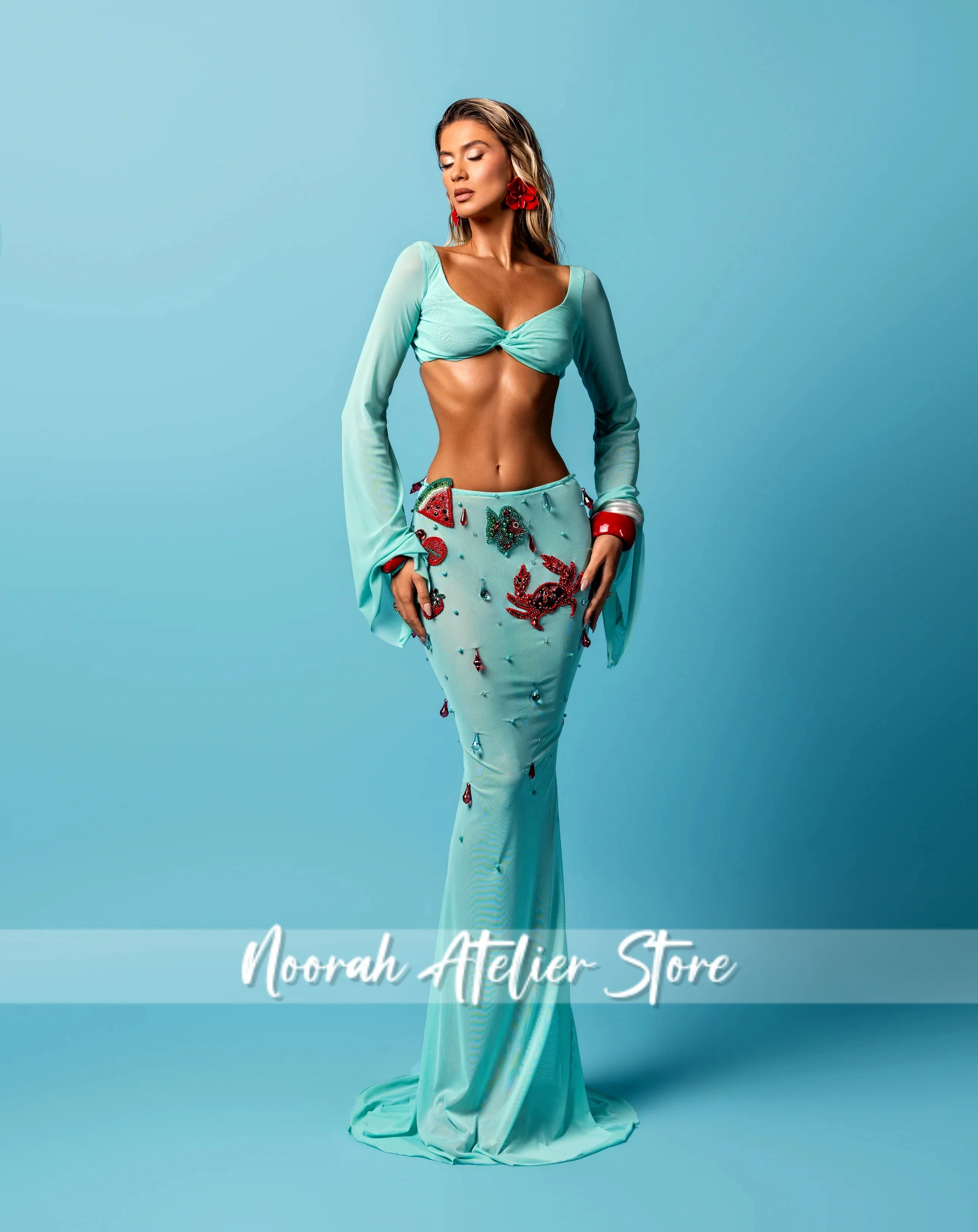 Stunning Two Piece Mesh Mermaid Dress Rhinestone Crab Fruit Appliqued Long Sleeve Prom Evening Gown Beach Club Party Customized
Stunning Two Piece Mesh Mermaid Dress Rhinestone Crab Fruit Appliqued Long Sleeve Prom Evening Gown Beach Club Party Customized