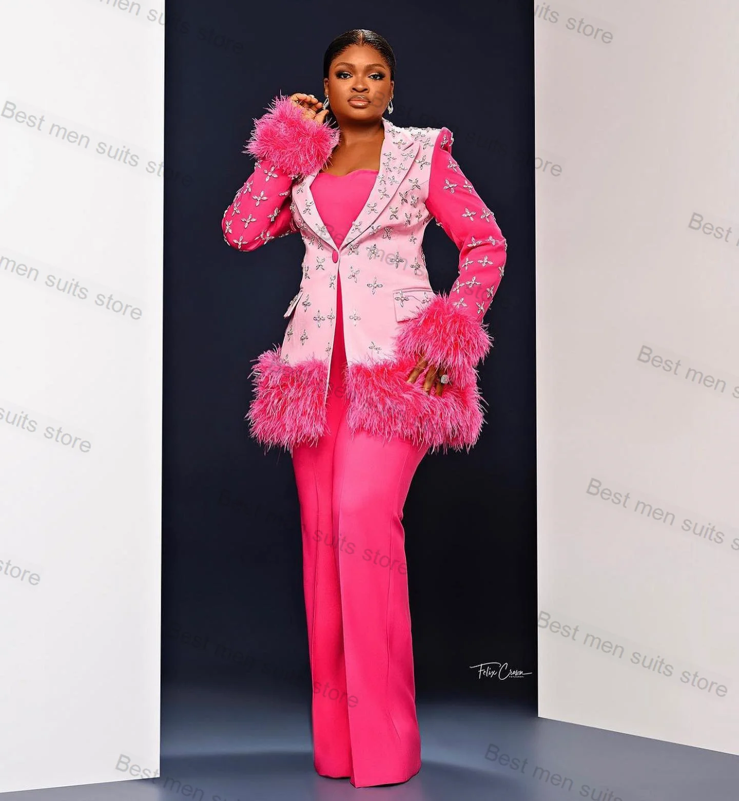 Feather Crystals Women Suit Pants Set 2 Piece Pink Blazer+Trousers Formal Office Jacket Customized Wedding Tuxedos Prom Coat
Feather Crystals Women Suit Pants Set 2 Piece Pink Blazer+Trousers Formal Office Jacket Customized Wedding Tuxedos Prom Coat