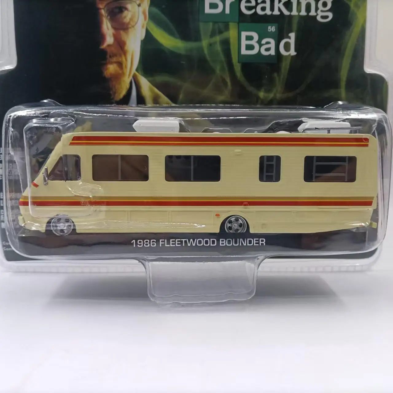 Литой под давлением масштаб 1:64 GreenLight 1986, Fleetwood Bou Breaking Bad, модель автобуса из сплава, Коллекционная игрушка, подарок, сувенир, украшение для дисплея
Литой под давлением масштаб 1:64 GreenLight 1986, Fleetwood Bou Breaking Bad, модель автобуса из сплава, Коллекционная игрушка, подарок, сувенир, украшение для дисплея