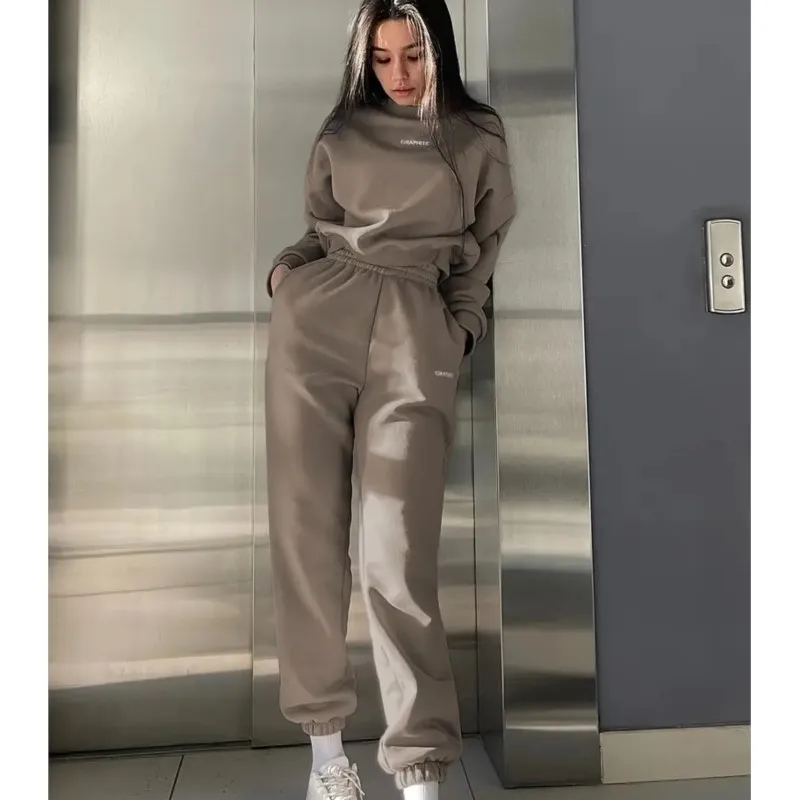 Hoodies Suit Autumn Winter Solid Casual Tracksuit Women Letter Print 2 Pieces Set Sports Sweatshirts Pullover Sweatpants
Hoodies Suit Autumn Winter Solid Casual Tracksuit Women Letter Print 2 Pieces Set Sports Sweatshirts Pullover Sweatpants