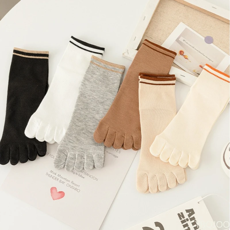 5 пар модных универсальных носков с пятью пальцами для женщин, хлопковые носки с раздельными пальцами, спортивные носки средней длины, носки-миди
5 пар модных универсальных носков с пятью пальцами для женщин, хлопковые носки с раздельными пальцами, спортивные носки средней длины, носки-миди