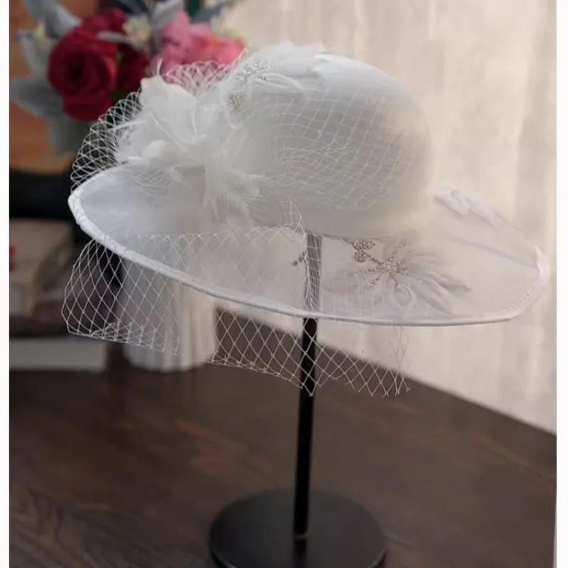 French Feather Mesh White Top Hat Women Wedding Photography Flowers Decoration Hat
French Feather Mesh White Top Hat Women Wedding Photography Flowers Decoration Hat