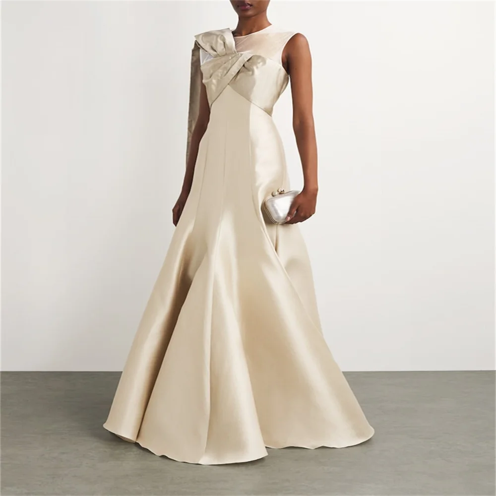 Customized Round Neckline Sleeveless Mermaid Satin Evening Dress Keyhole Back Button Floor Length Sweep Train Gown For Women
Customized Round Neckline Sleeveless Mermaid Satin Evening Dress Keyhole Back Button Floor Length Sweep Train Gown For Women