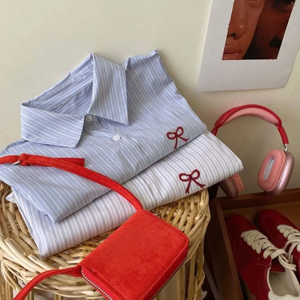 Y2K полосатые рубашки на пуговицах с вышивкой и бантом в консервативном стиле, полосатая блузка, женская свободная весенне-осенняя блузка с длинным рукавом
Y2K полосатые рубашки на пуговицах с вышивкой и бантом в консервативном стиле, полосатая блузка, женская свободная весенне-осенняя блузка с длинным рукавом