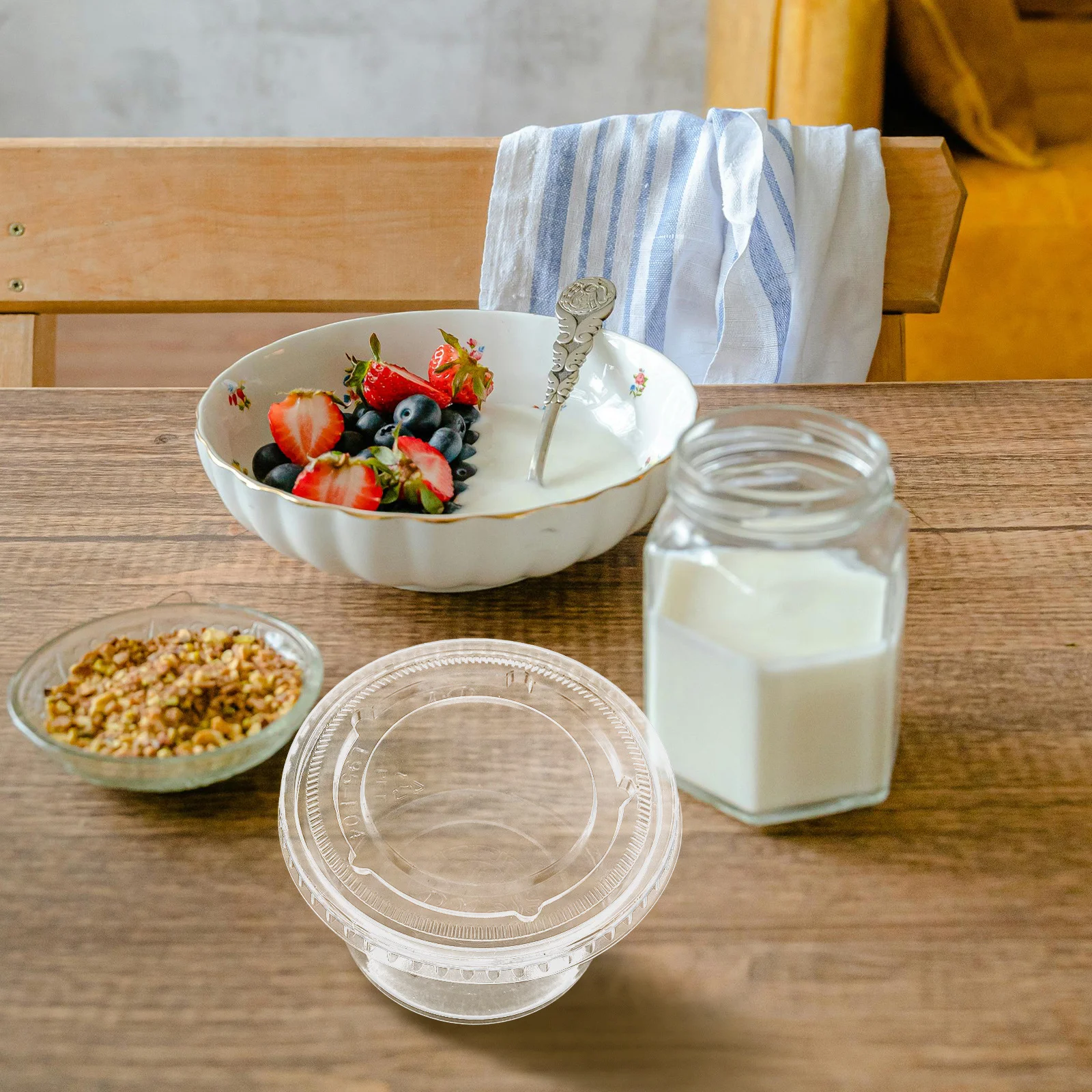 50Pcs Pudding Cups with High Lid Plastic Portion Cups for Dessert Fruit Jelly Yogurt Takeout Outdoor Dining Clear Small Sauce
50Pcs Pudding Cups with High Lid Plastic Portion Cups for Dessert Fruit Jelly Yogurt Takeout Outdoor Dining Clear Small Sauce