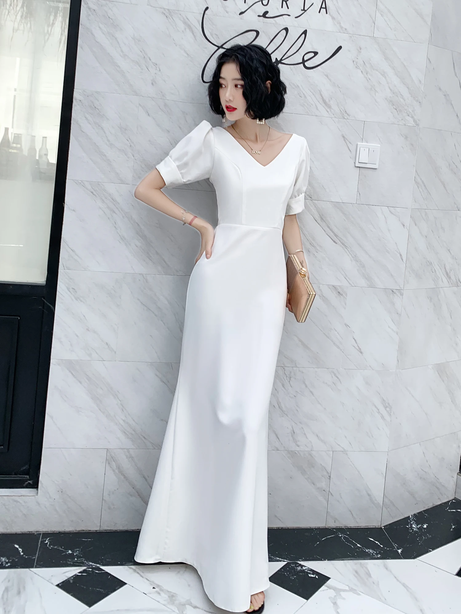 Ele White Long V-Ne Evening Gown Women's New Sle Sexy Modern Wearable High-End Aosphere Suitable for Various Ocns
Ele White Long V-Ne Evening Gown Women's New Sle Sexy Modern Wearable High-End Aosphere Suitable for Various Ocns
