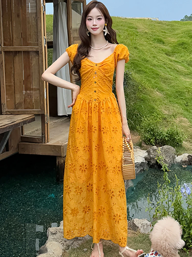 2026 New Solid Embroidery Hollow Out Jacquard Dress Summer Puff Sleve V-Neck Casual Dress Women Kroean Elegant Bodycon Vestidos
2026 New Solid Embroidery Hollow Out Jacquard Dress Summer Puff Sleve V-Neck Casual Dress Women Kroean Elegant Bodycon Vestidos