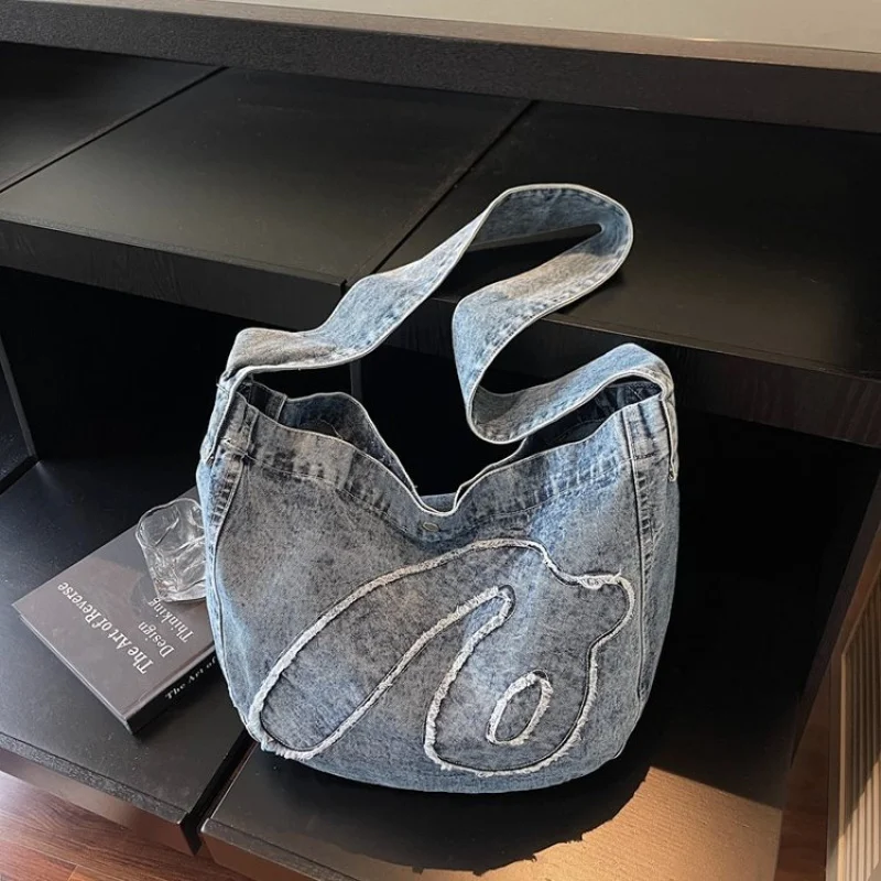 Popular Classic Elegant Leather Handbag For Women Ladies Luxury Brand Famous Designer Style Handbags
Popular Classic Elegant Leather Handbag For Women Ladies Luxury Brand Famous Designer Style Handbags