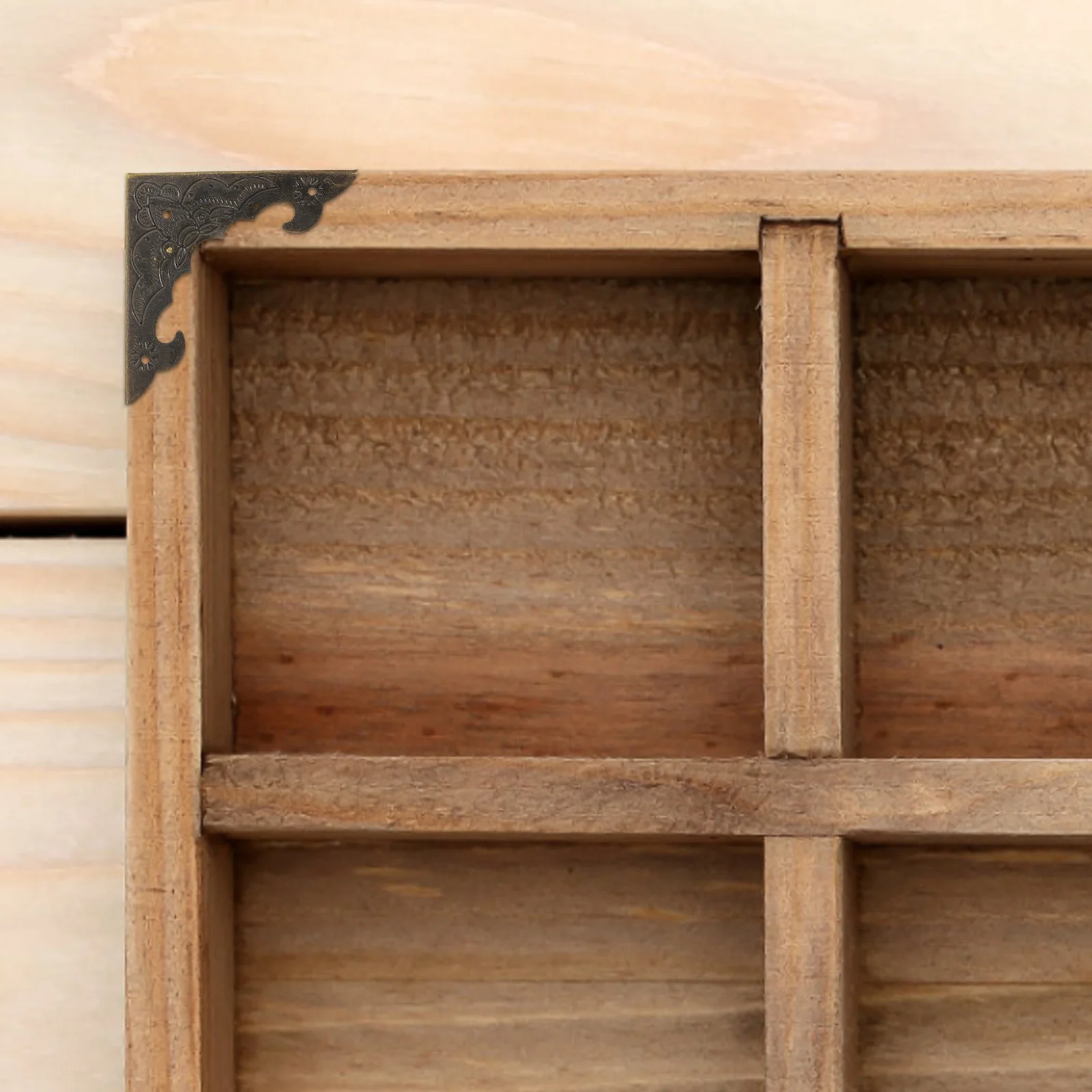 8Pcs Vintage Metal Corner Protectors for Wood Boxes Decorative Brackets Jewelry Desk Cabinet Guards Cabinet Corner Brace
8Pcs Vintage Metal Corner Protectors for Wood Boxes Decorative Brackets Jewelry Desk Cabinet Guards Cabinet Corner Brace