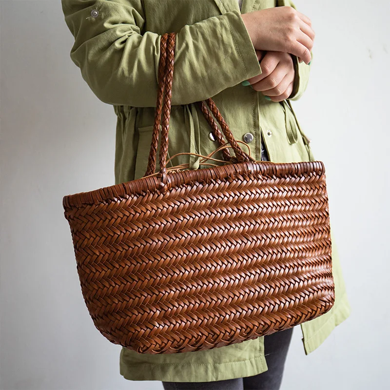 Genuine Leather Female Totes Vintage 100% Natural Cowhide Weave Handbags Hand Designer Women's Cowskin Lady Large Shopping Bags
Genuine Leather Female Totes Vintage 100% Natural Cowhide Weave Handbags Hand Designer Women's Cowskin Lady Large Shopping Bags