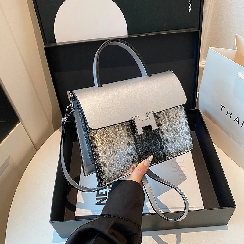 Luxury Brand Leather Crossbody Bag Ladies Handbag, Elegant Shoulder Messenger Tote with Multiple Compartments for Organization
Luxury Brand Leather Crossbody Bag Ladies Handbag, Elegant Shoulder Messenger Tote with Multiple Compartments for Organization