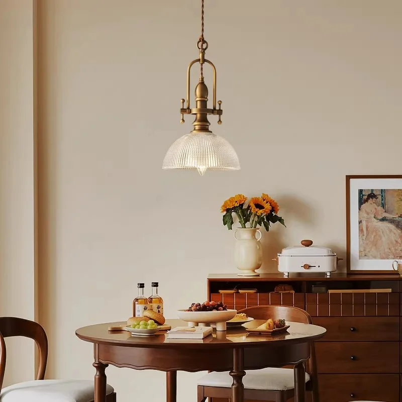 Retro Brass Glass Pendant Light Nordic Style LED Pendant Light Home Decor Chandelier for Bar Bedroom Foyer Dining Room Lighting
Retro Brass Glass Pendant Light Nordic Style LED Pendant Light Home Decor Chandelier for Bar Bedroom Foyer Dining Room Lighting