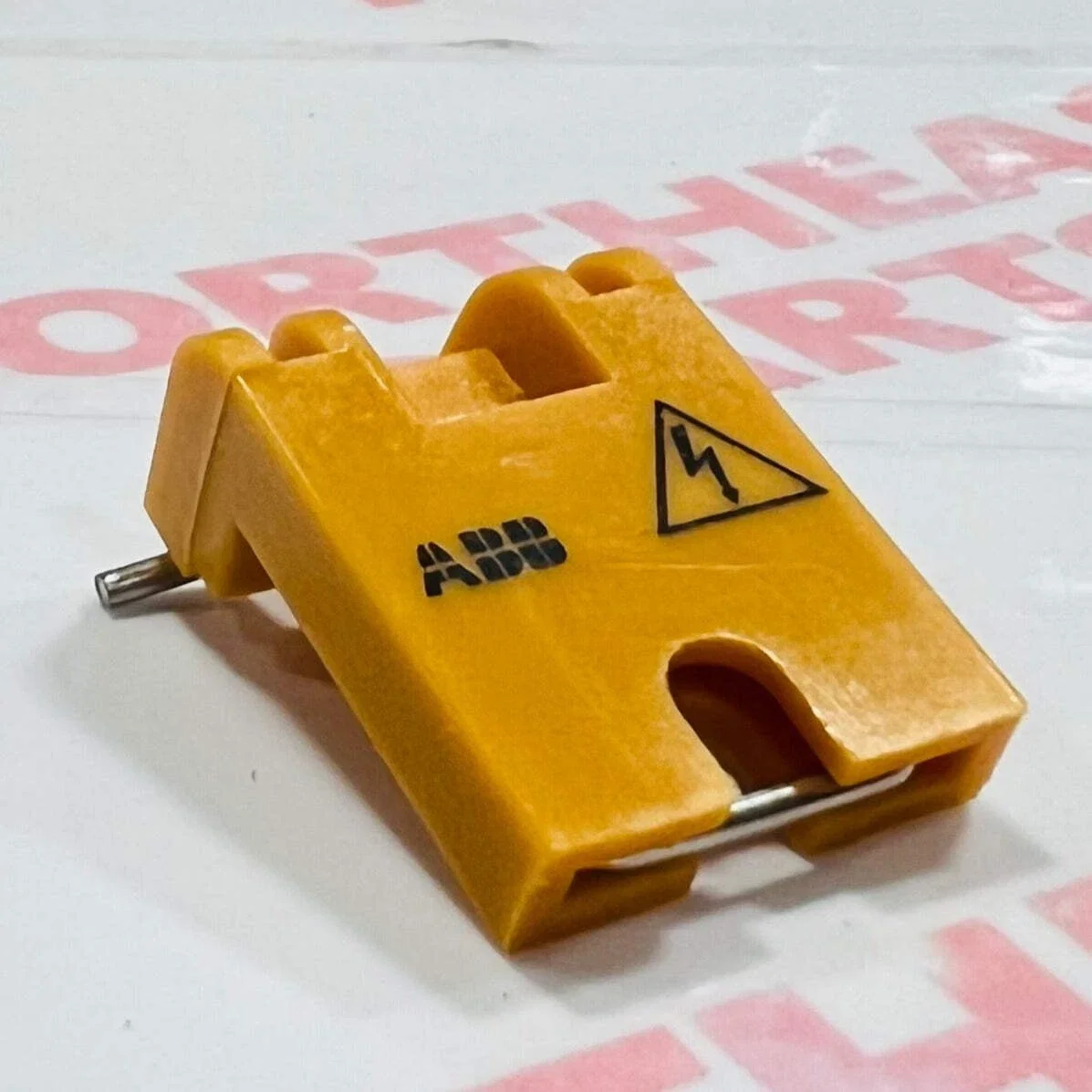 10 PCS GJF1101903R0001 SA1 10064800 Locking Device
10 PCS GJF1101903R0001 SA1 10064800 Locking Device