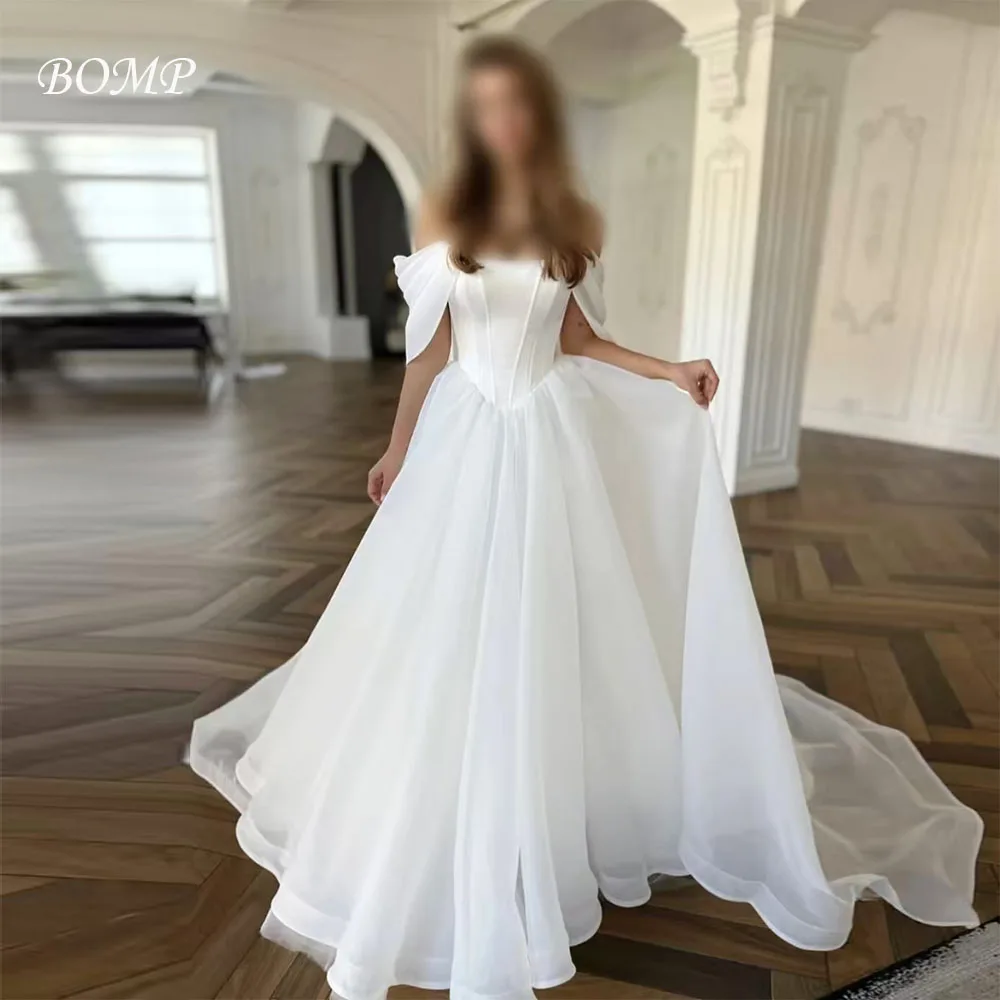 BOMP Princess White Wedding Dress Sweetheart Off Shoulder Corset Draped Sweep Train Ivory Organza Bridal Gown Customized Elegant
BOMP Princess White Wedding Dress Sweetheart Off Shoulder Corset Draped Sweep Train Ivory Organza Bridal Gown Customized Elegant