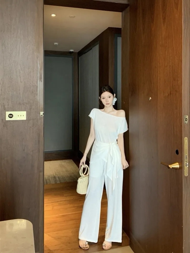 Casual Off-Shoulder Short-Sleeve T-Shirt And High-Waist Straight-Pant Two-Piece Set for Women Summer Thin Fashion Outfit
Casual Off-Shoulder Short-Sleeve T-Shirt And High-Waist Straight-Pant Two-Piece Set for Women Summer Thin Fashion Outfit
