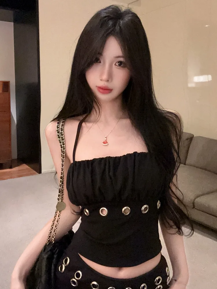 Street Style Punk Design Sleeveless Neck Hanging Trendy Short Pants Two-Piece Set for Women Summer Casual High Waist Versatile
Street Style Punk Design Sleeveless Neck Hanging Trendy Short Pants Two-Piece Set for Women Summer Casual High Waist Versatile