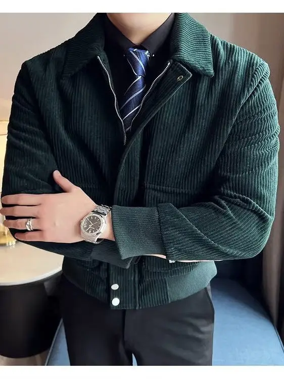 Мужская вельветовая куртка-кардиган в стиле рабочей одежды с двойными карманами, отложным воротником, в полоску, на молнии, модная
Мужская вельветовая куртка-кардиган в стиле рабочей одежды с двойными карманами, отложным воротником, в полоску, на молнии, модная