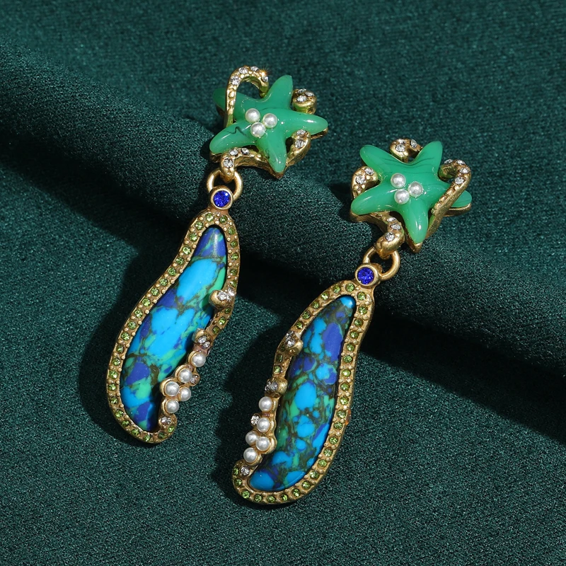 Antique Gold Color Rhinestone Drop Earring Pendant Green Star Stone Blue Agate Decoration Designer Jewelry Female 2026 New Trend
Antique Gold Color Rhinestone Drop Earring Pendant Green Star Stone Blue Agate Decoration Designer Jewelry Female 2026 New Trend