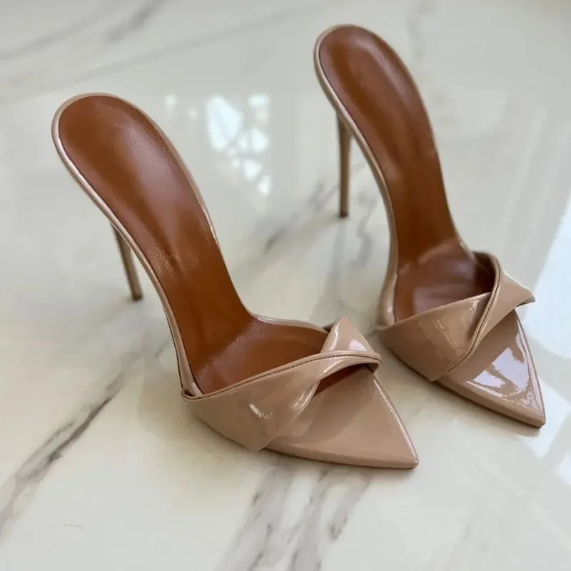 European and American Minimalist High Heels with Pointed Edges and Flip Flops, Women's Summer Temperament, Open Toed Party Shoes
European and American Minimalist High Heels with Pointed Edges and Flip Flops, Women's Summer Temperament, Open Toed Party Shoes