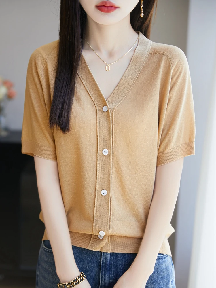 New Summer Short Sleeve T-Shirt V-Neck T-Shirt Cardigan T-Shirt Women High Grade T-Shirt Fashion Comfortable LeisureT-Shirt Tops
New Summer Short Sleeve T-Shirt V-Neck T-Shirt Cardigan T-Shirt Women High Grade T-Shirt Fashion Comfortable LeisureT-Shirt Tops