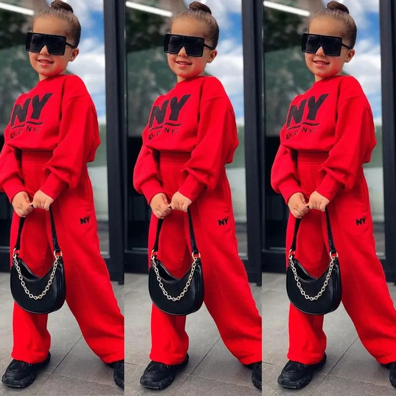 Spring and Autumn Girls' Sports Set New Children's Hoodie Letter Wide Leg Pants 2-piece Set
Spring and Autumn Girls' Sports Set New Children's Hoodie Letter Wide Leg Pants 2-piece Set