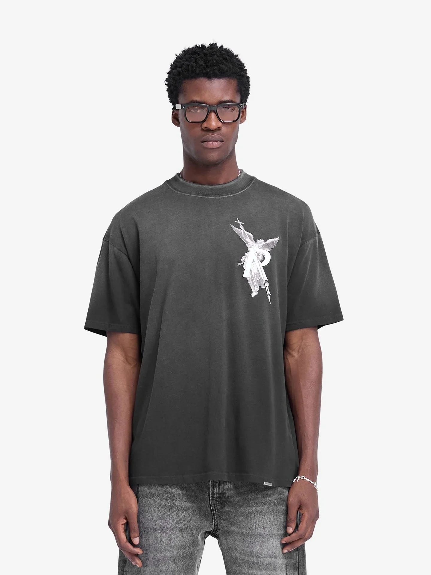 Angel R Pattern Printed ort Sve round Ne Waed out Loose Pure Cotton Men's T-irt Vintage American Sle Breathable ...
Angel R Pattern Printed ort Sve round Ne Waed out Loose Pure Cotton Men's T-irt Vintage American Sle Breathable ...