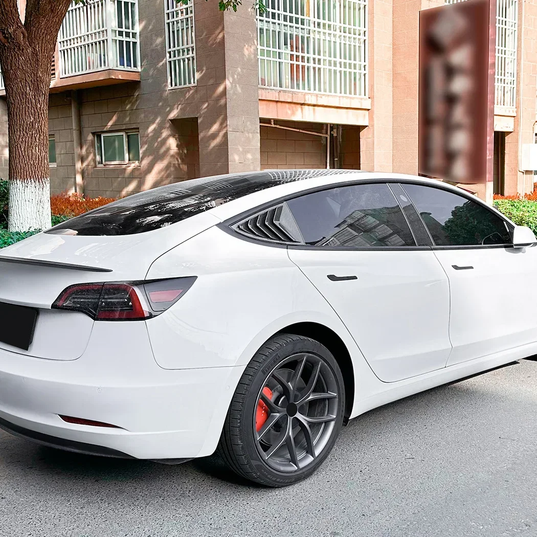 2017-2024 rear window louver car sticker exterior modification Suitable for Tesla Model 3
2017-2024 rear window louver car sticker exterior modification Suitable for Tesla Model 3