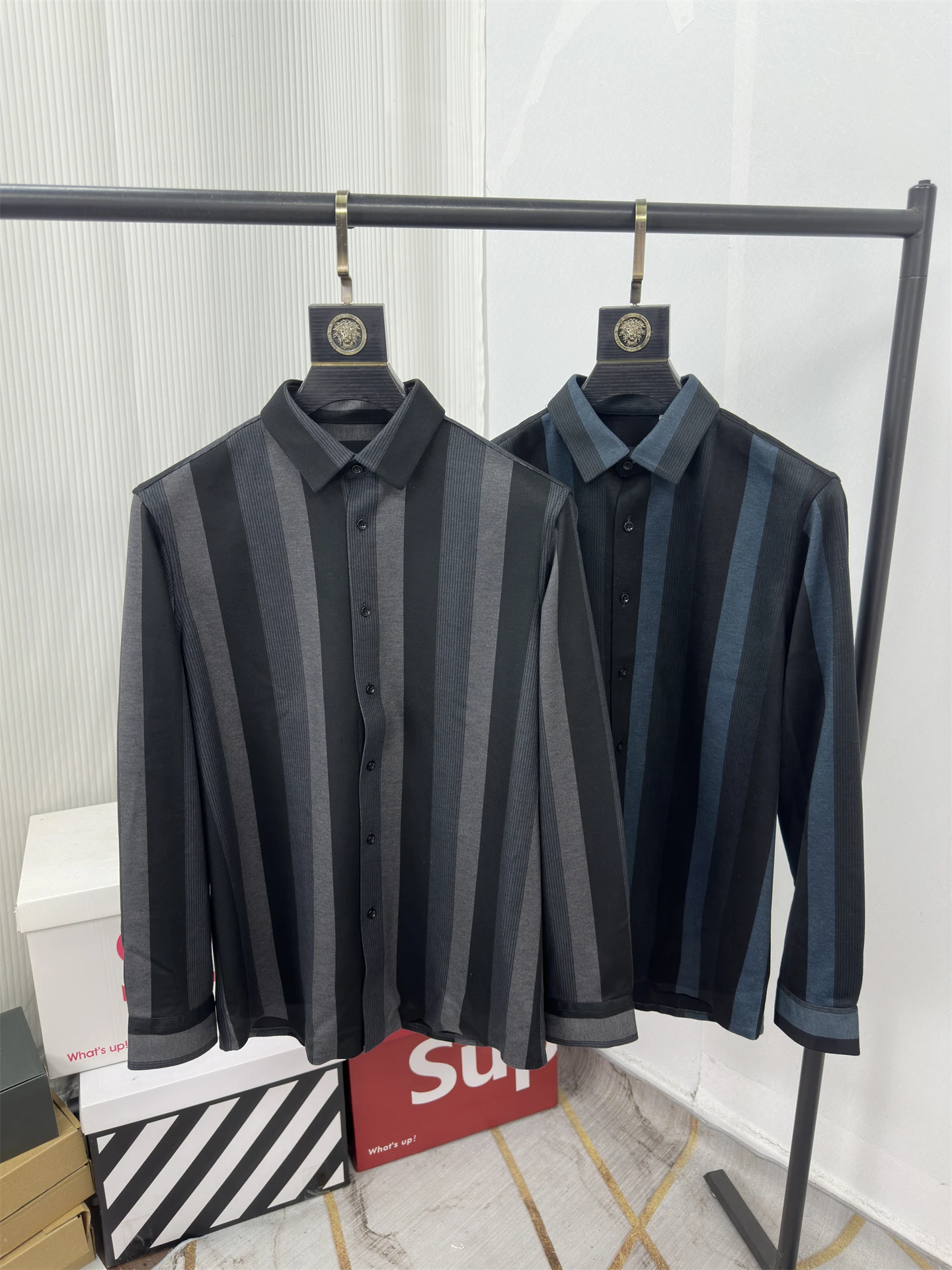 Men's Thiened Long Sve Casual irt Faionable Striped Commute irt Stand Fit Polyester Rayon Warmth Spring Autumn
Men's Thiened Long Sve Casual irt Faionable Striped Commute irt Stand Fit Polyester Rayon Warmth Spring Autumn