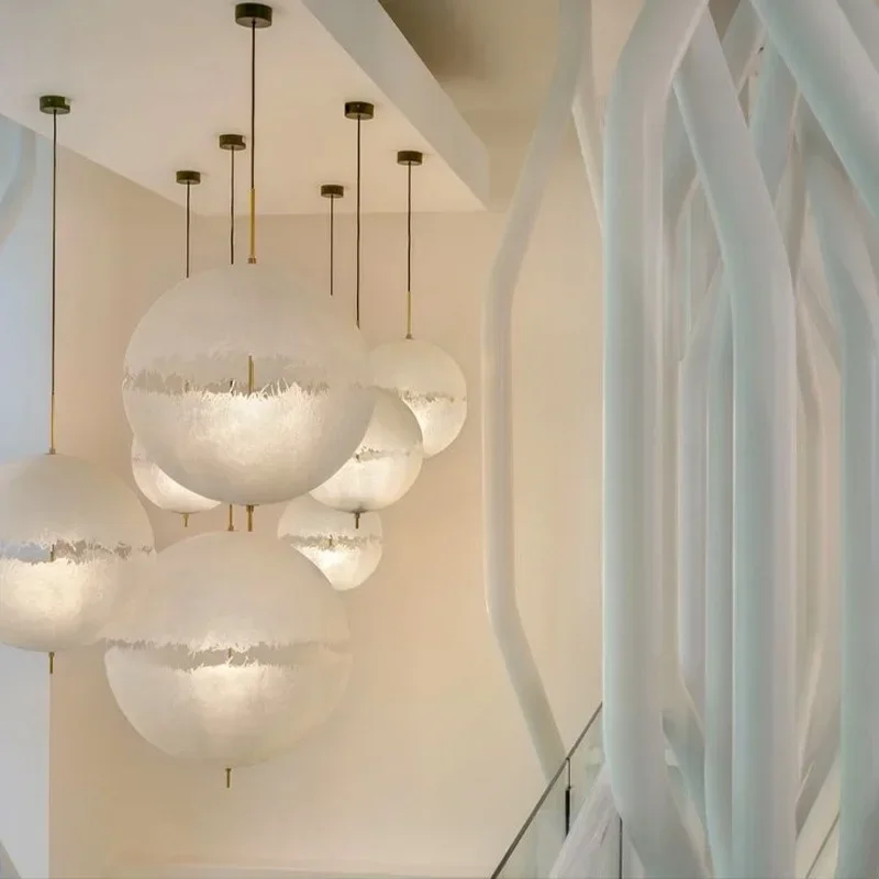 Italian Designer Half Moon LED Pendant Light Living Room Dining Room Bedroom Bedside Lighting Creative Interior Decoration Light
Italian Designer Half Moon LED Pendant Light Living Room Dining Room Bedroom Bedside Lighting Creative Interior Decoration Light