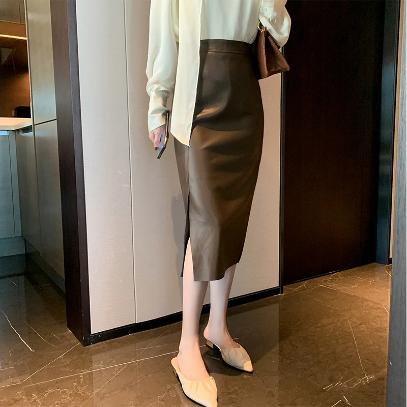 Leather Skirt Women 2022 New High-waist Bag Hip A-line Skirt Mid-length Split Skirt Women's Clothing V Neck Chiffon Shirt Female
Leather Skirt Women 2022 New High-waist Bag Hip A-line Skirt Mid-length Split Skirt Women's Clothing V Neck Chiffon Shirt Female