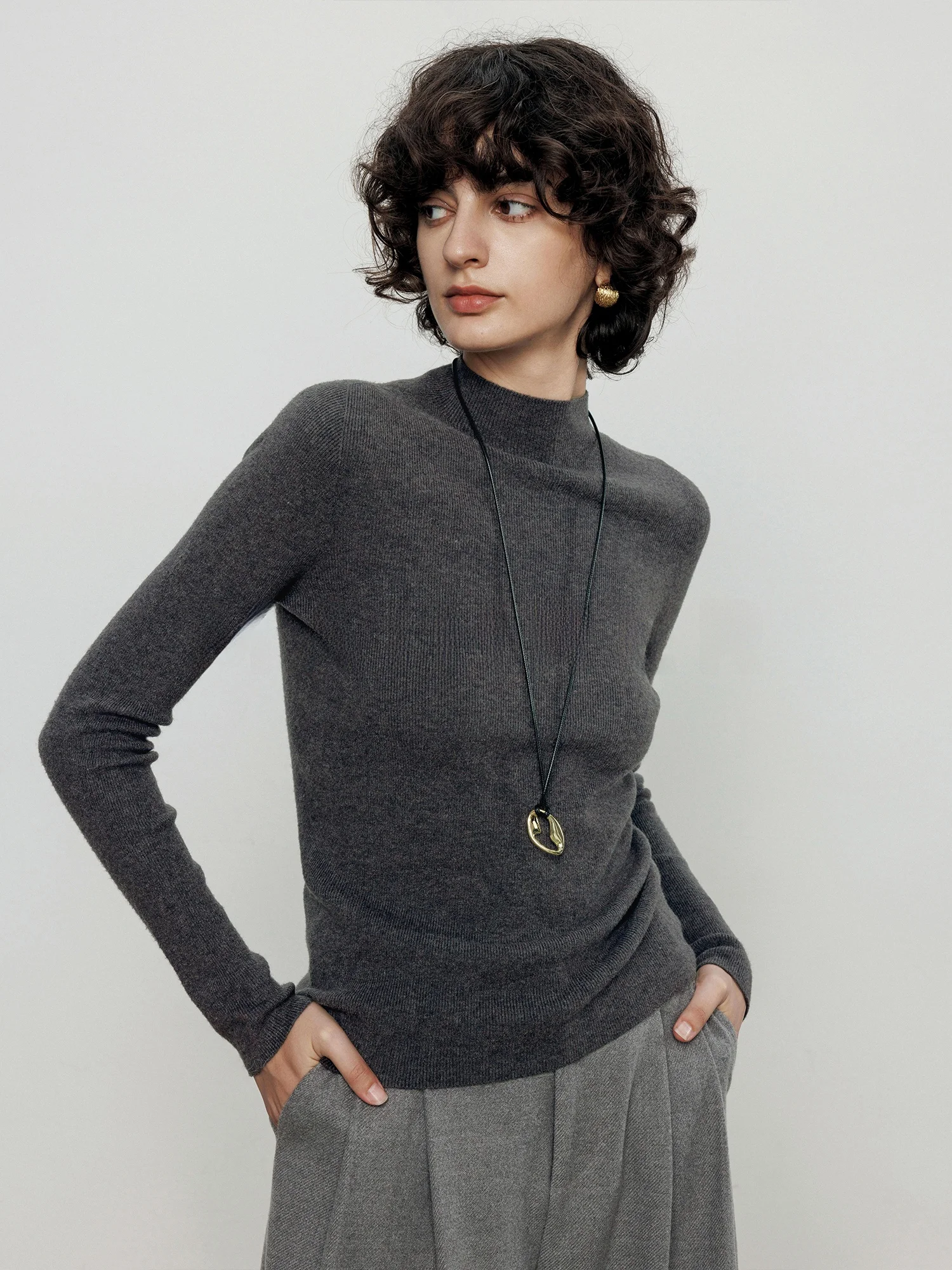 ay Вязаная основа irt Женский интегрированный облегающий топ с высоким воротником осень-зима Faion Casual Sle Polyeste...
ay Вязаная основа irt Женский интегрированный облегающий топ с высоким воротником осень-зима Faion Casual Sle Polyeste...