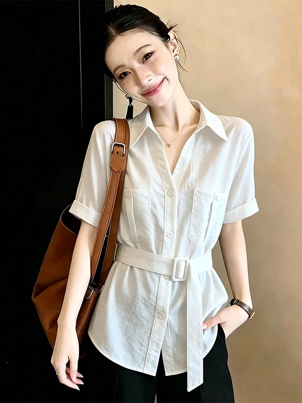 plus Size Belted Waist V-Neck Short Sleeve Shirt Women's Summer New Style Slimming Anti-Aging Double Pocket Top Korean Style
plus Size Belted Waist V-Neck Short Sleeve Shirt Women's Summer New Style Slimming Anti-Aging Double Pocket Top Korean Style