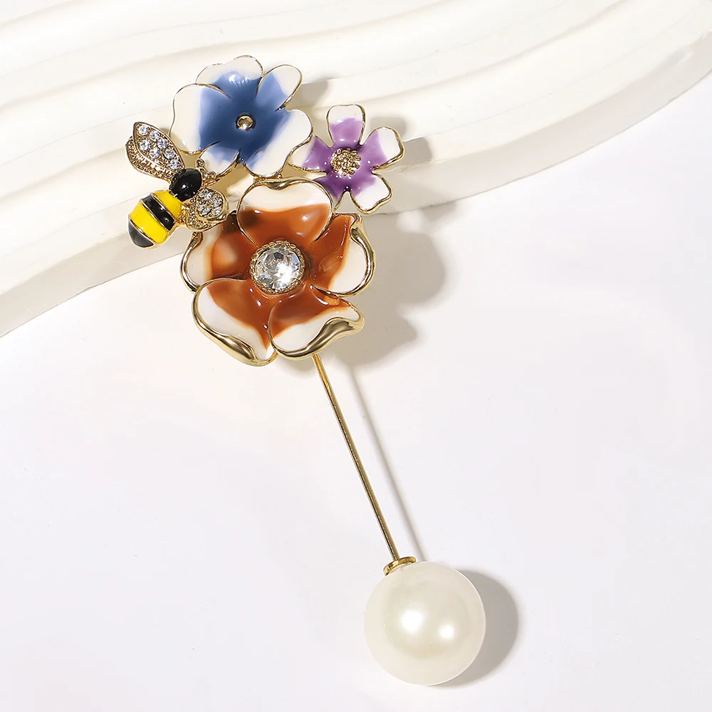 Amorcome Pearl Inlaid Metal Brooch Shirt Collar Chest Decoration Classic Frog Fawn Bee Flower Painting Gift Jewelry Accessories
Amorcome Pearl Inlaid Metal Brooch Shirt Collar Chest Decoration Classic Frog Fawn Bee Flower Painting Gift Jewelry Accessories