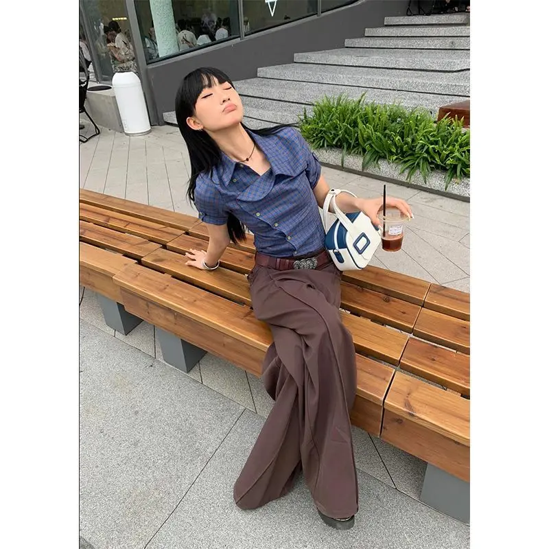 Onalippa Short Sleeved Checkered Shirt Japanese Style Niche Design American Retro Spicy Girl Top Summer Outfit Instagram Trend
Onalippa Short Sleeved Checkered Shirt Japanese Style Niche Design American Retro Spicy Girl Top Summer Outfit Instagram Trend