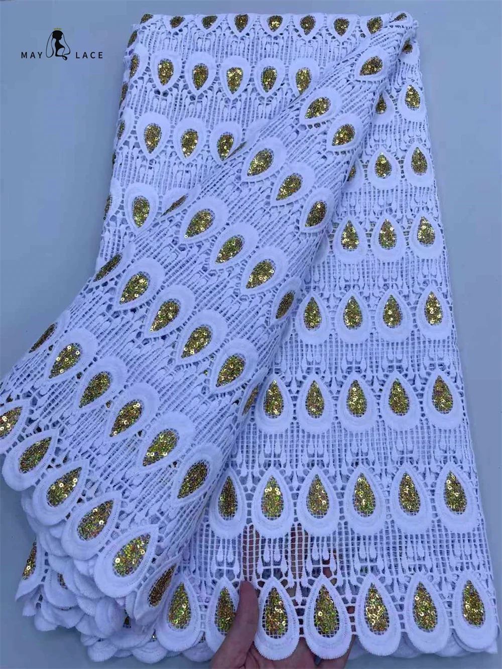 2024 High Quality Guipure Cord Water Soluble Lace White Nigeria Party Wedding Dress Fashion Women African French Sewing Material
2024 High Quality Guipure Cord Water Soluble Lace White Nigeria Party Wedding Dress Fashion Women African French Sewing Material